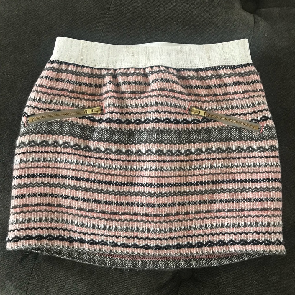 Knitted skirt